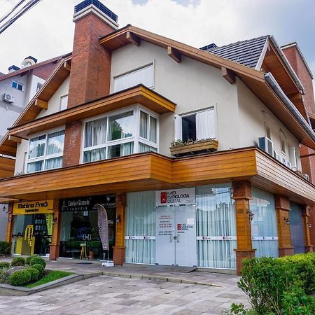 Apartamento Sol Poente Ao Lado Da Catedral 卡内拉 外观 照片