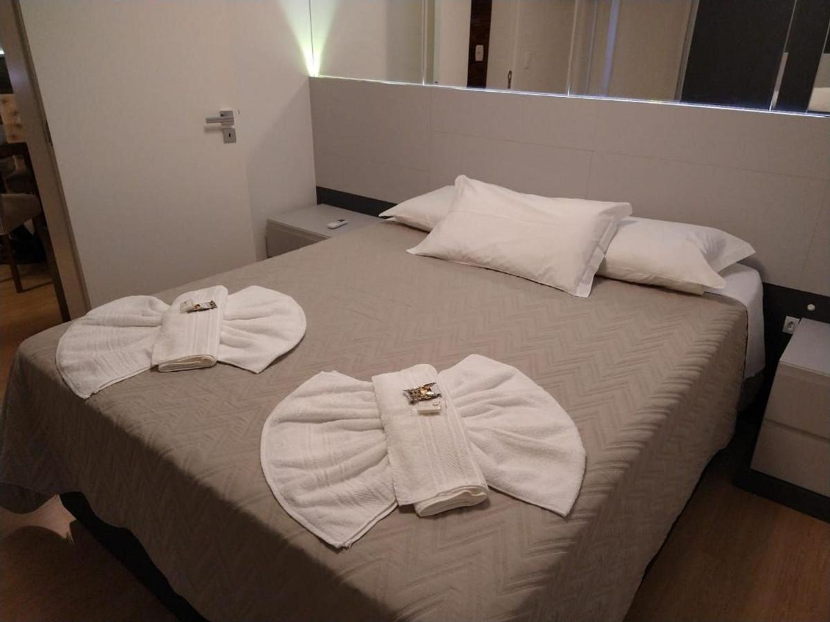 Apartamento Sol Poente Ao Lado Da Catedral 卡内拉 外观 照片