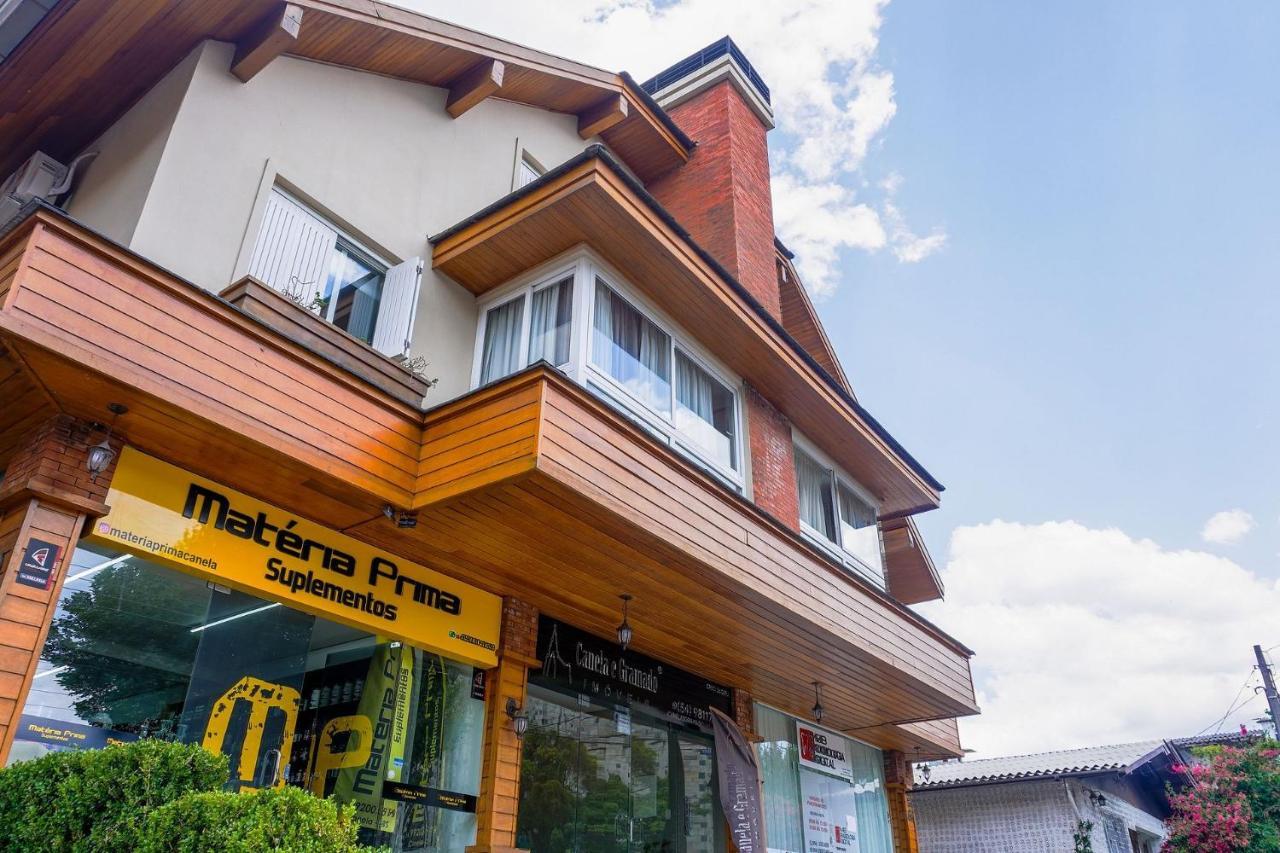 Apartamento Sol Poente Ao Lado Da Catedral 卡内拉 外观 照片